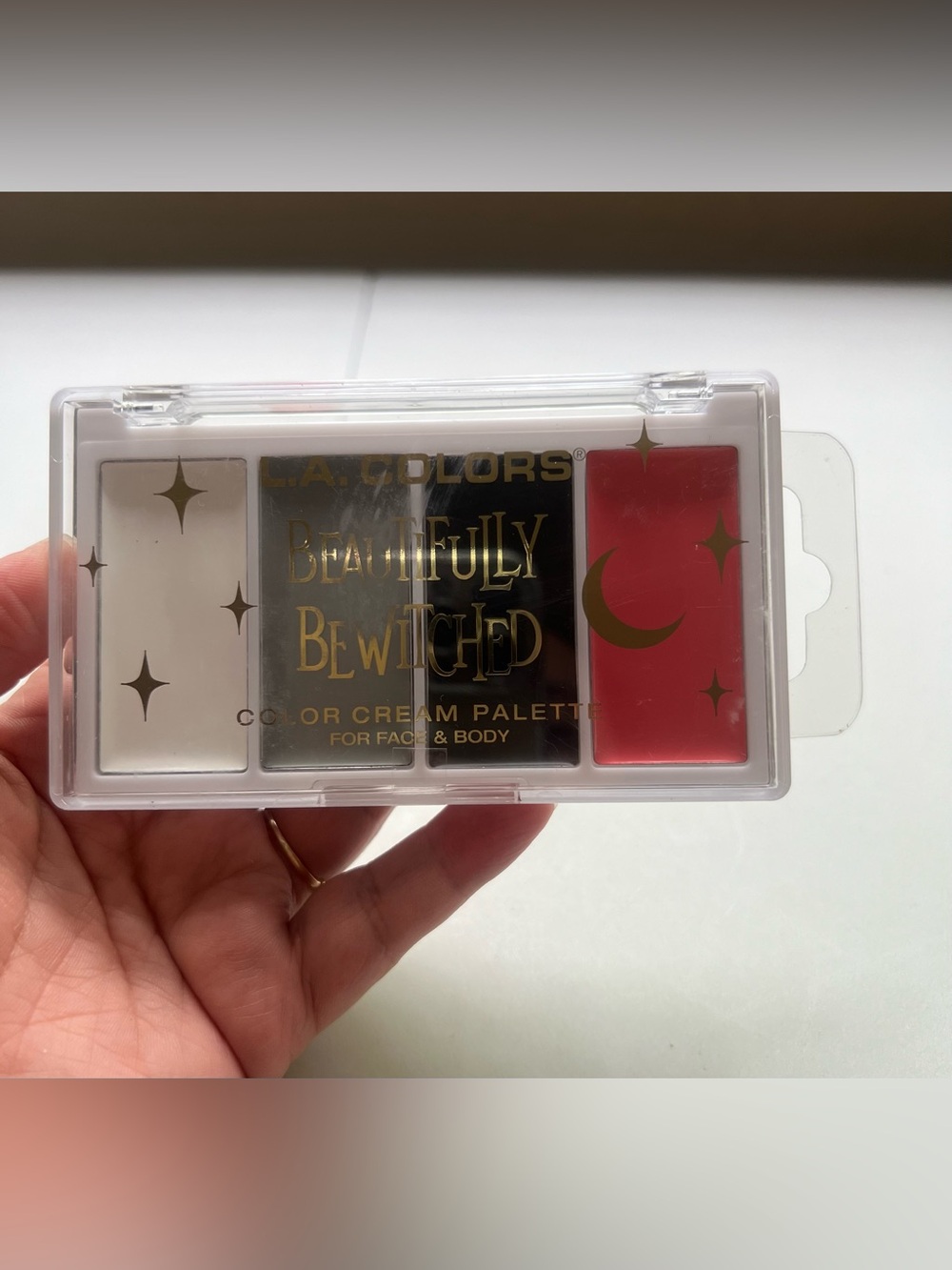 LA colors beautifully bewitched color crème palette